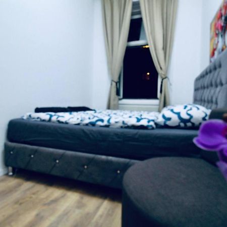 Modern Double Room Js A Wien Eksteriør billede