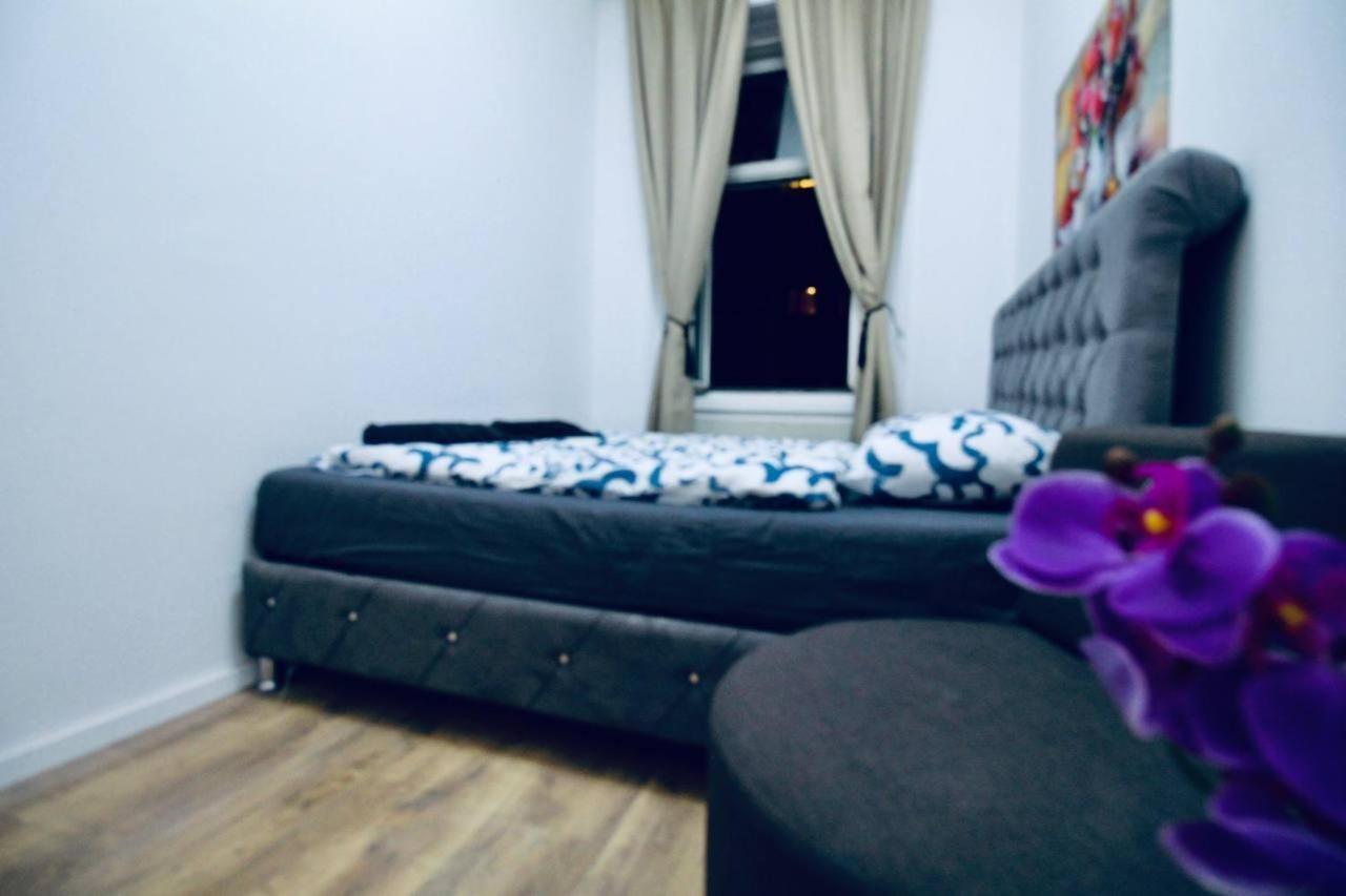Modern Double Room Js A Wien Eksteriør billede