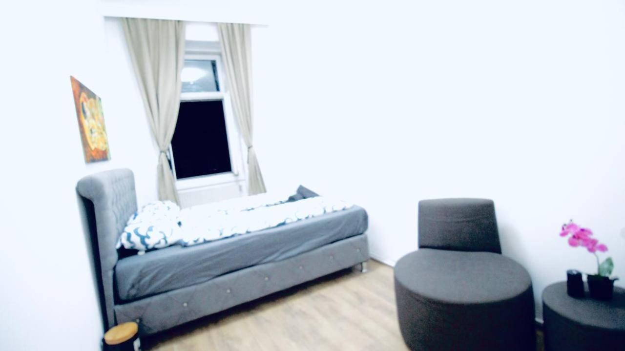 Modern Double Room Js A Wien Eksteriør billede