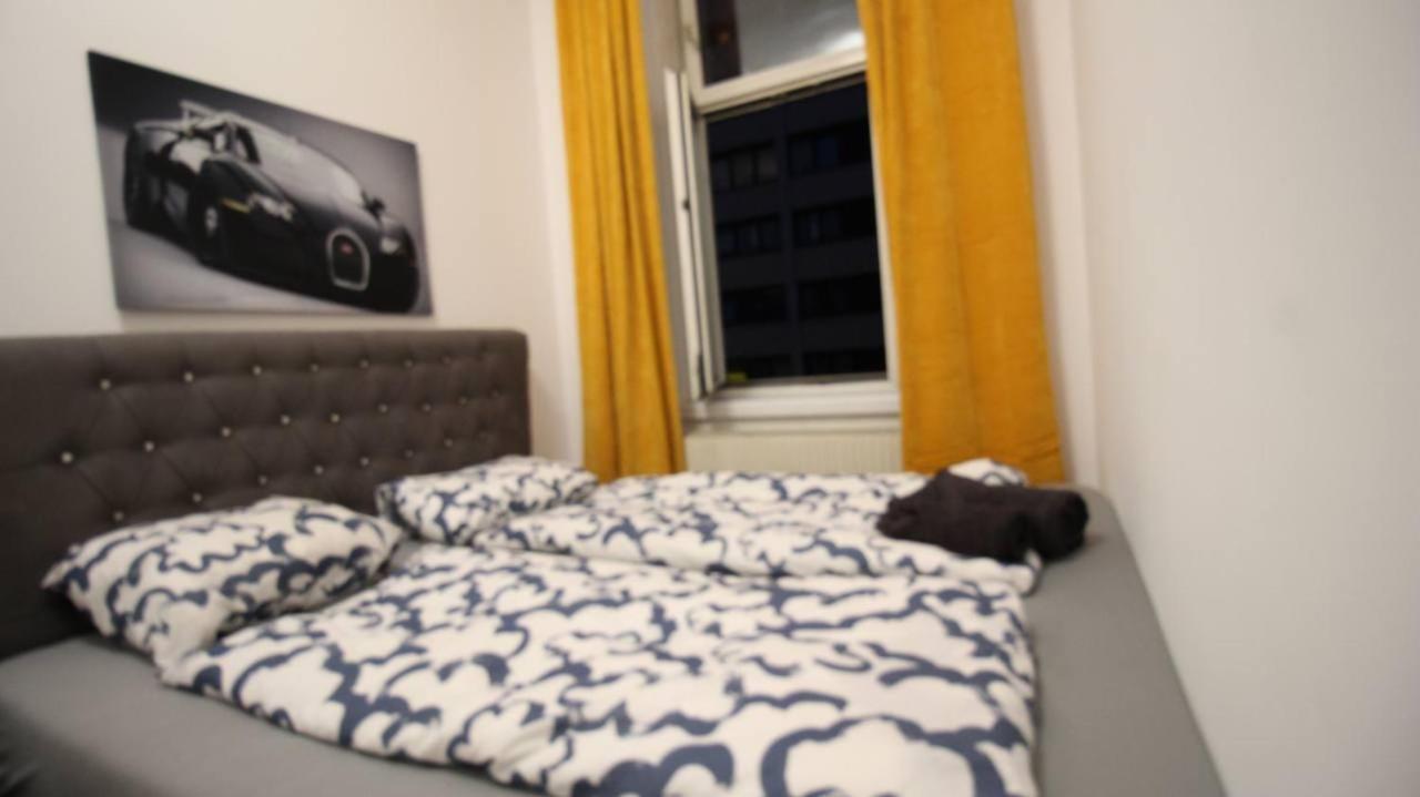 Modern Double Room Js A Wien Eksteriør billede